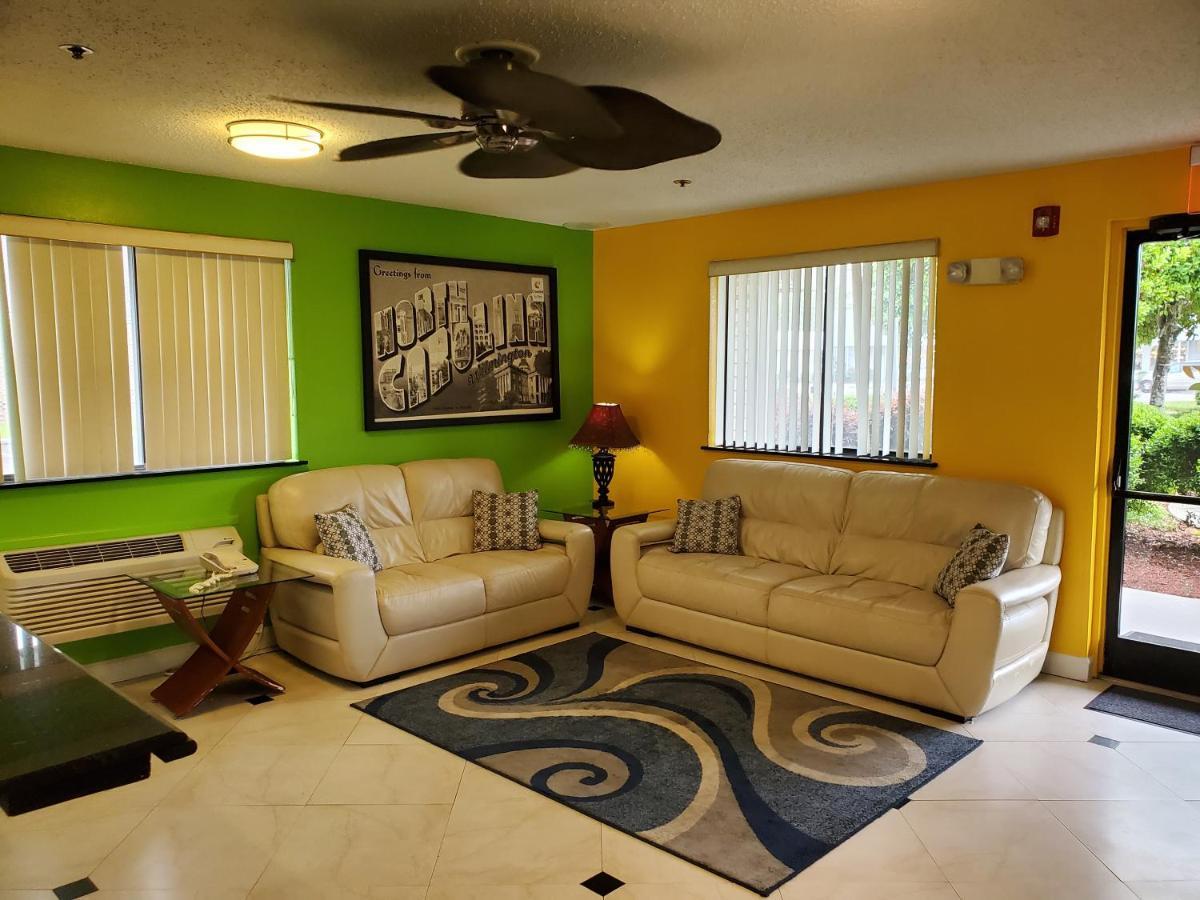 ווילמינגטון Coastal Inn & Suites מראה חיצוני תמונה