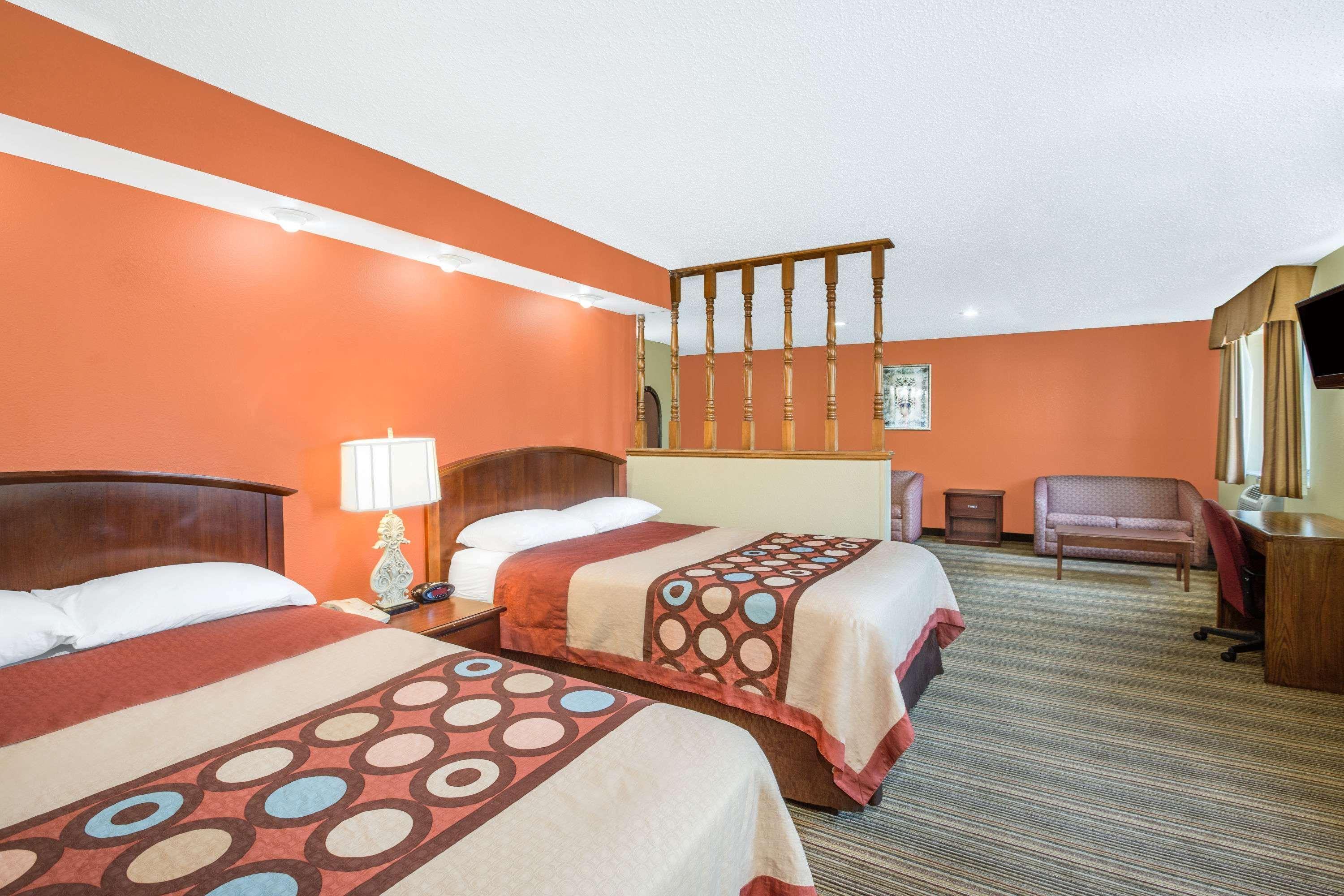 ווילמינגטון Coastal Inn & Suites מראה חיצוני תמונה