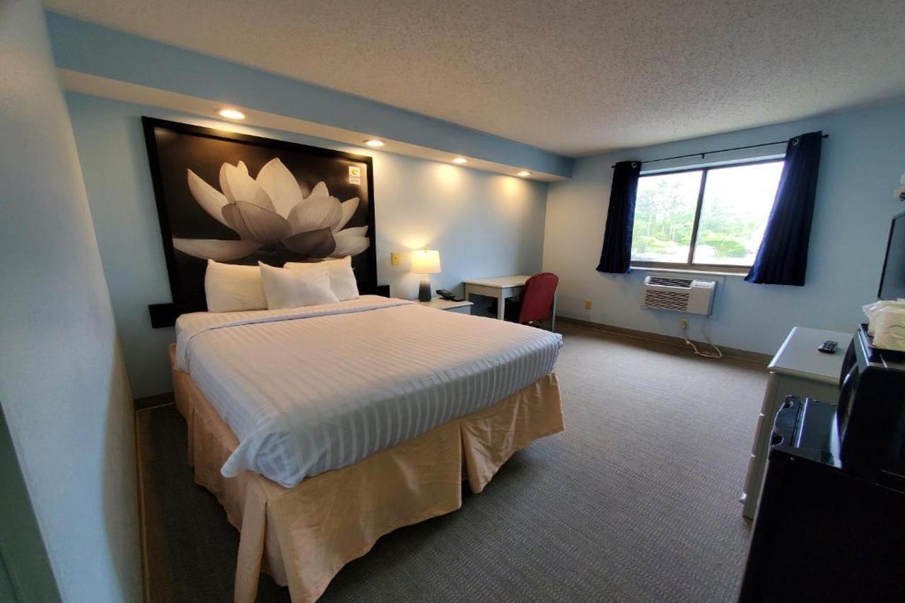 ווילמינגטון Coastal Inn & Suites מראה חיצוני תמונה